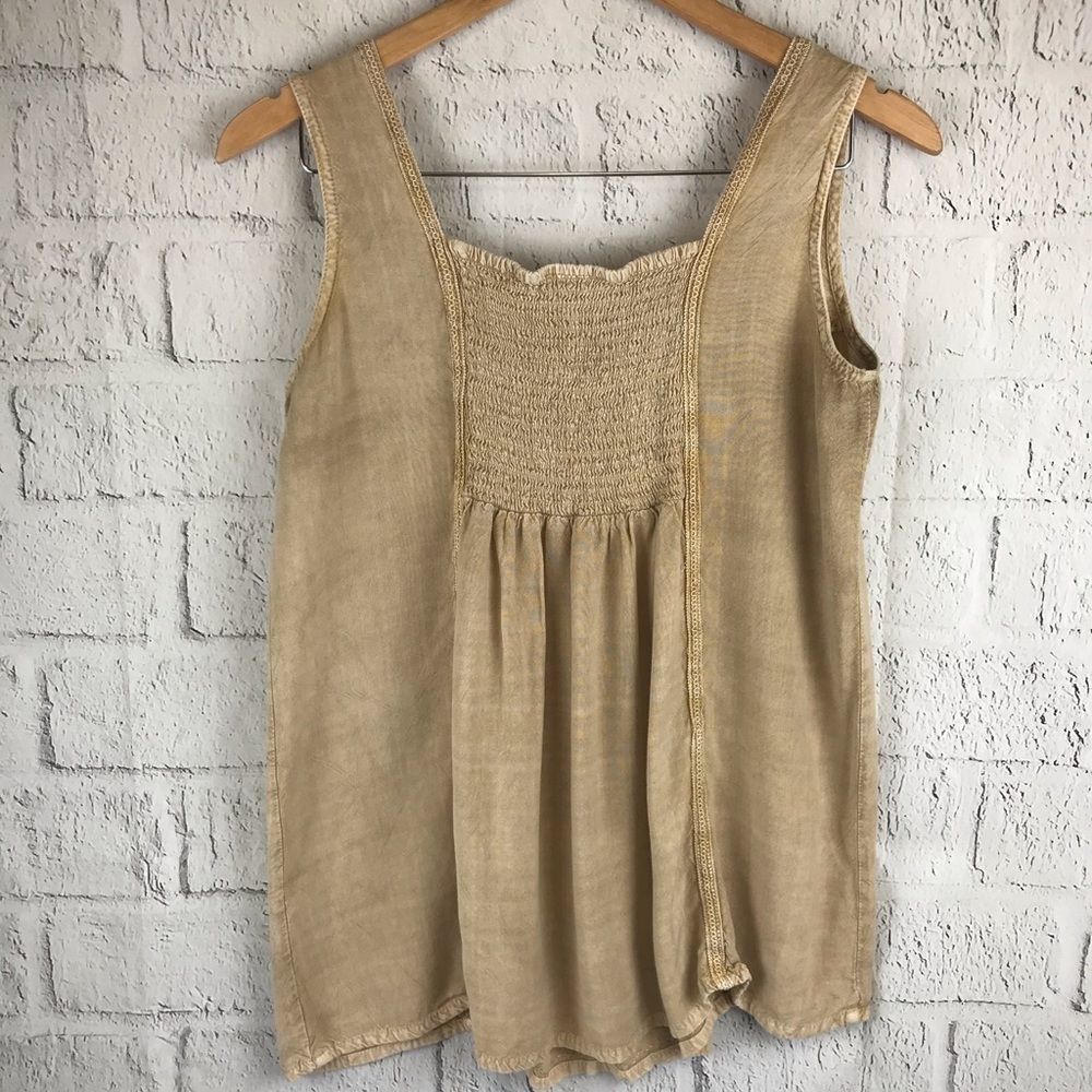 Metropolitan Rayon Top - Picture 3 of 5